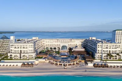 Marriott Cancun, An All-Inclusive Resort Hotels in Cancun