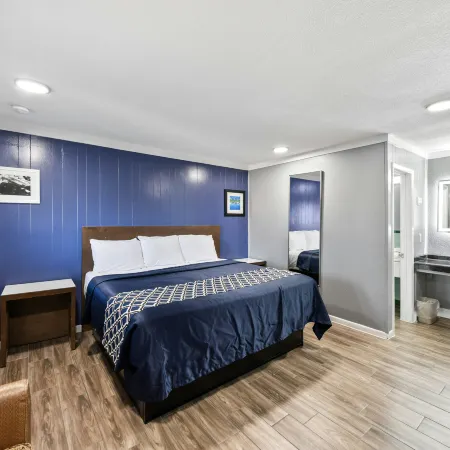 Western Inn by Capital O Cleburne TX