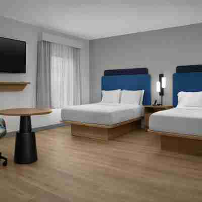Hampton Inn & Suites Tupelo/Barnes Crossing Rooms