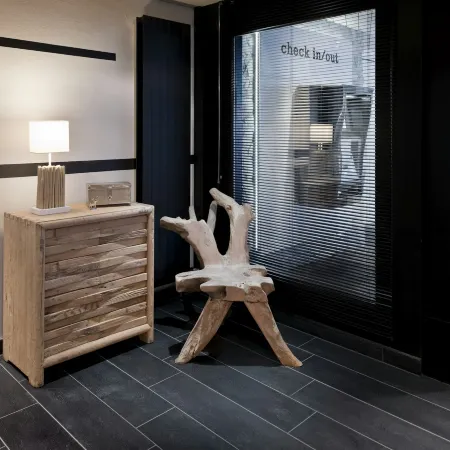 Morosani Fiftyone - the Room Only Hotel