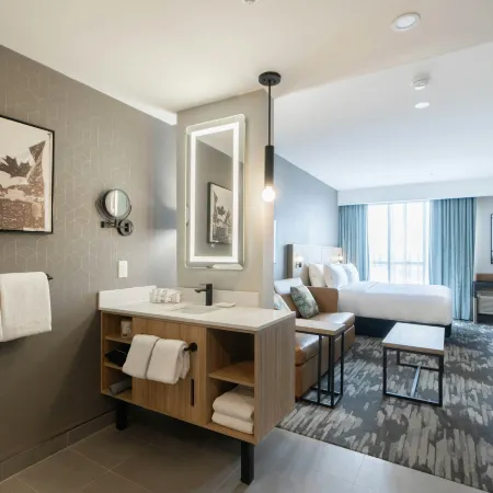 Sandman Signature Dartmouth Hotel & Suites