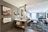 Sandman Signature Dartmouth Hotel & Suites - Pet Friendly