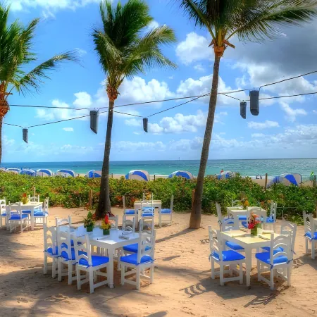 Beachcomber Resort & Club