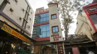 Hotel Shree Anand Restaurant & Bar