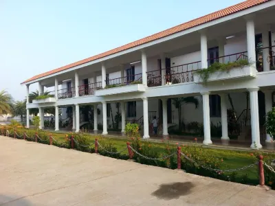 Hotel Sri Akshardham,Vaitheeswaran Koil