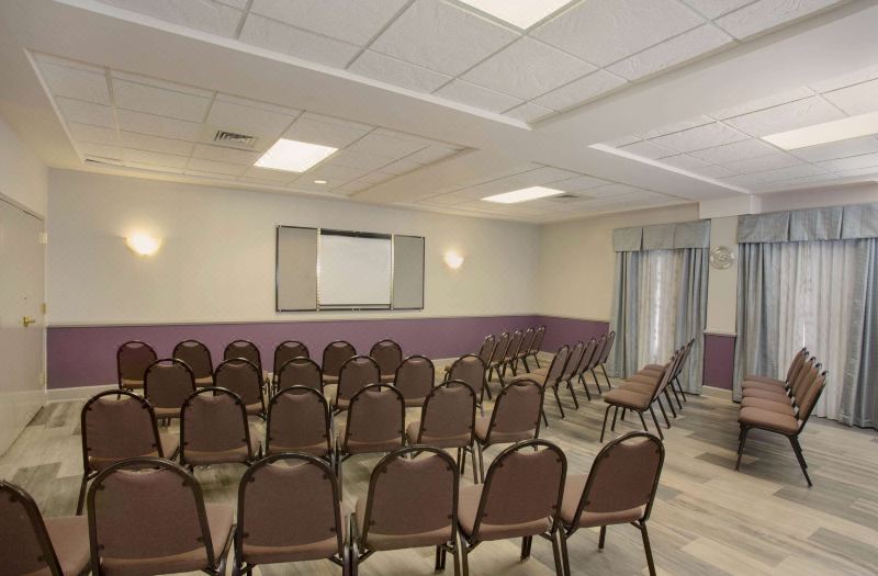La Quinta Inn & Suites by Wyndham Mobile - Daphne photo 4