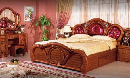 Hotel Juju International - Housity