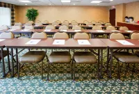 Holiday Inn Express & Suites Concord