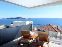 Viva-by the Sea-Panorama Penthouse