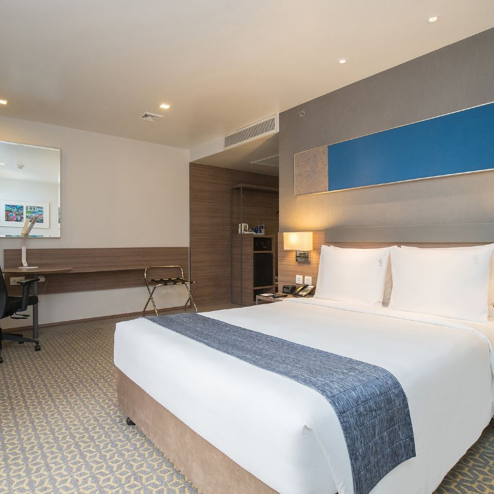 Holiday Inn Express Bangkok Sathorn An Ihg Hotel Bangkok 22 Room Price Deals Review Trip Com