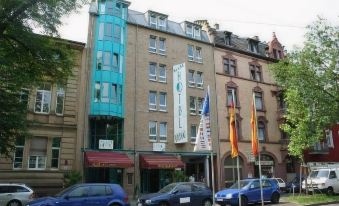 Allee Hotel