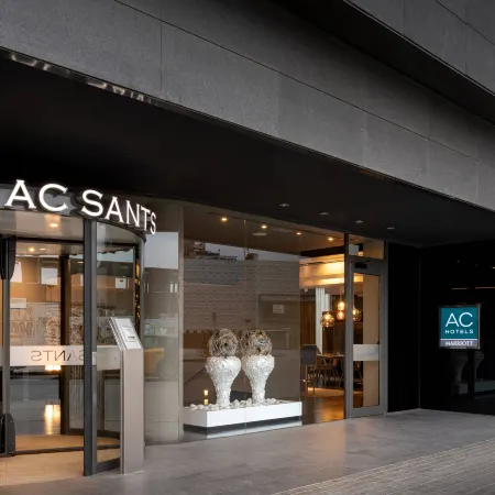 AC Hotel Sants by Marriott Отели рядом с достопримечательностью «Фонд Джоан Миро»