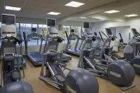 Hilton Toronto Airport Hotel & Suites - Fitnessstudio