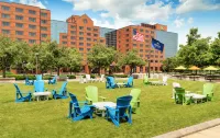 Hilton Short Hills Hotel a Berkeley Heights