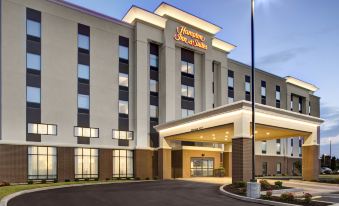 Hampton Inn & Suites Syracuse-North (Airport Area)