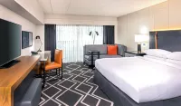 Hilton Boston-Woburn Отели в г. Уоберн
