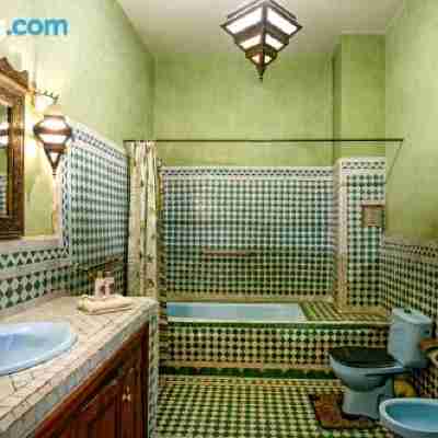 Riad Lakhdar Rooms
