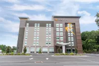 La Quinta by Wyndham Lake City Hotels in Columbia County