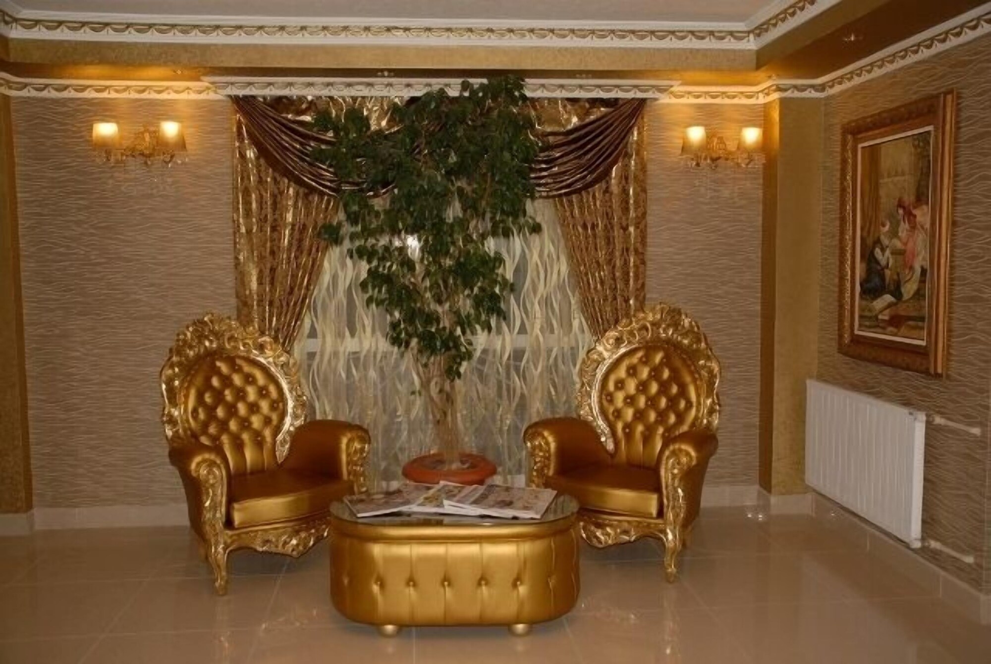 Golden Boutique Hotel