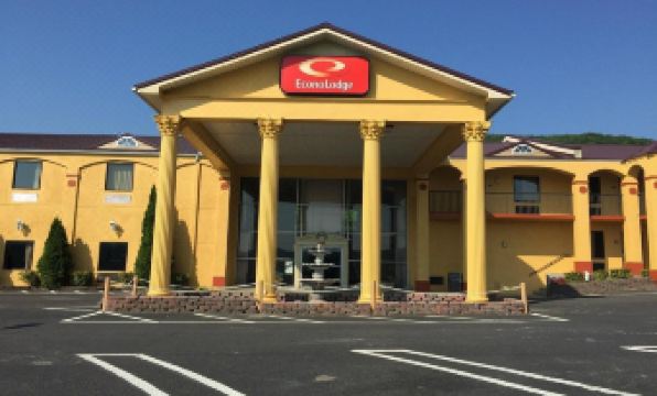 Econo Lodge - Housity
