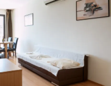 Seaside Garden Apartment with 2 Br for up to 5 Pax