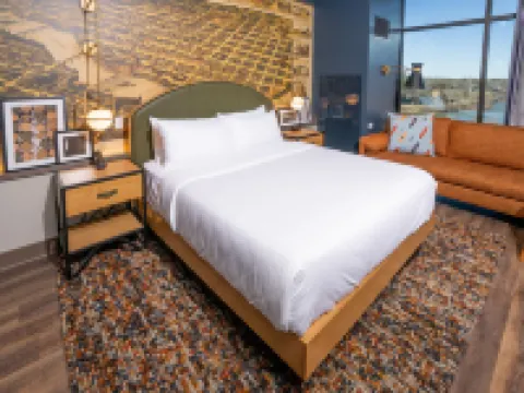 Hotel Indigo COLUMBUS AT RIVERFRONT PLACE by IHG