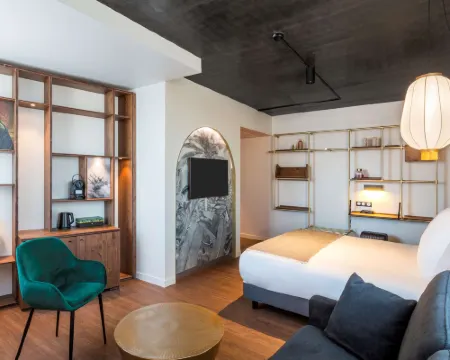 Aiden by Best Western @ Lorient Centre Hotels in Lorient