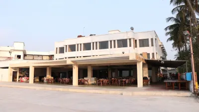 Palette - Hotel Ocean Inn Hôtels à : Valsad