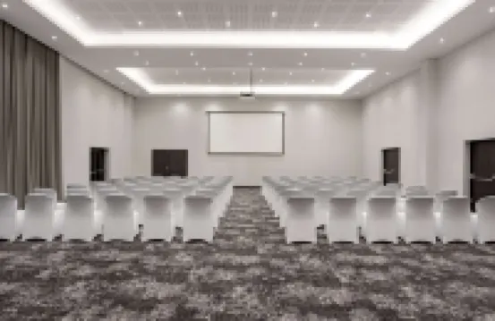 Radisson Blu Hotel, Antananarivo Waterfront