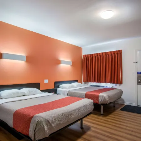 Motel 6 Sudbury, on