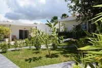 La Base Hotel