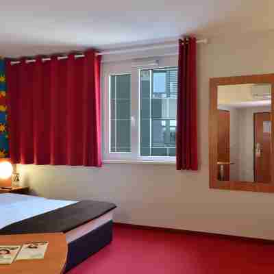 B&B HOTEL Bielefeld-City Rooms