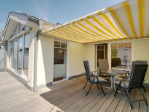 Luise Von Preußen (App. 205)