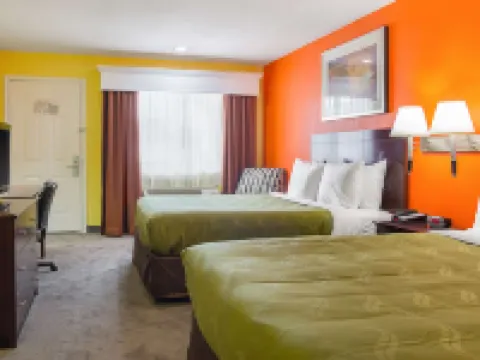 Quality Inn Carthage Hotels in Panola County