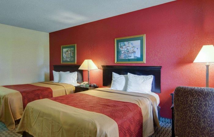 Econo Lodge Pine Bluff