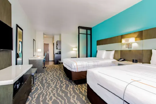La Quinta Inn & Suites by Wyndham Northlake Fort Worth