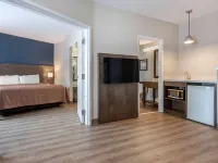 Quality Suites モリン・センター周辺のホテル