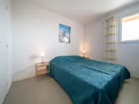 Les Flots Bleus - 2-Star