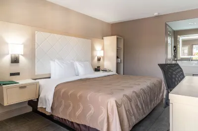 Signature Inn Berkeley Hotels in Berkeley