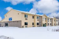Rodeway Inn Hotels in Milaca