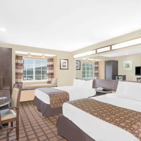 Microtel Inn & Suites by Wyndham Franklin