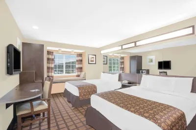 Microtel Inn & Suites by Wyndham Franklin Các khách sạn ở Franklin