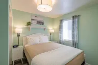 Beachside Inn Hotels near Rite Aid