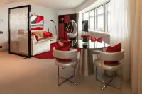 MYRIAD by SANA Hotels - Pools