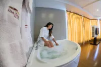 阿爾霸套房飯店