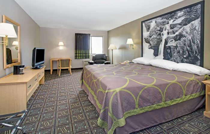 Super 8 by Wyndham Fort Collins