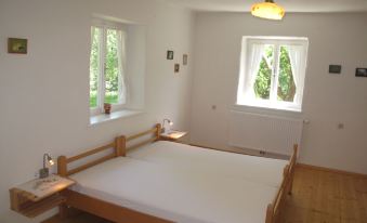 Waldweber - Housity