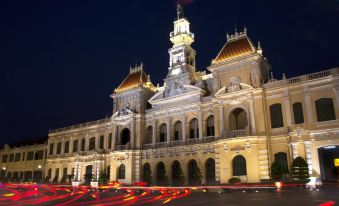 RedDoorz @ Saigon Train Station