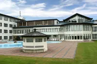 Hotel Örk - С бассейном