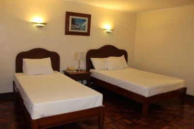 トリプルルーム バケーションホテル セブの写真